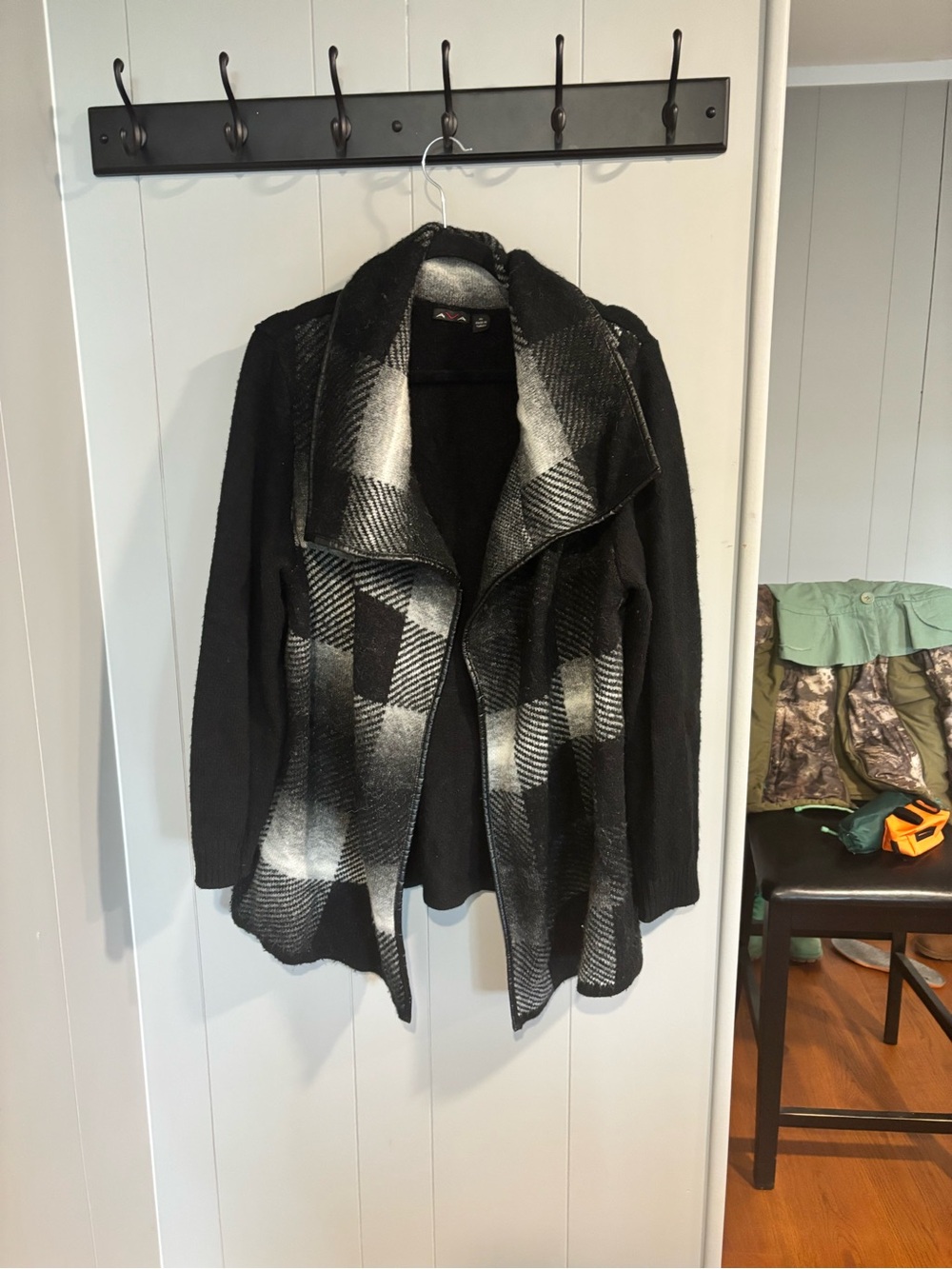 Open-Front Plaid Trench Coatigan in Black and Gray
